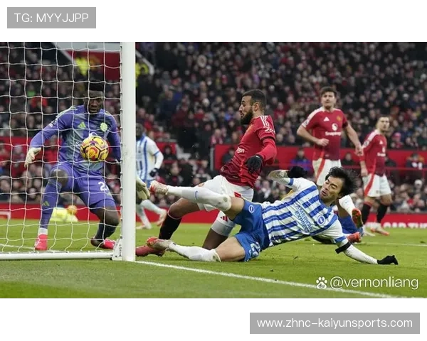 曼彻斯特联快速反击直逼禁区