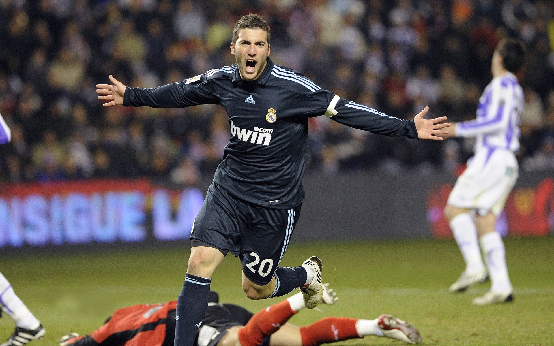 开云体育官网在线-世界杯中国青年队惨败 球员心理成为焦点，中国足球世青队